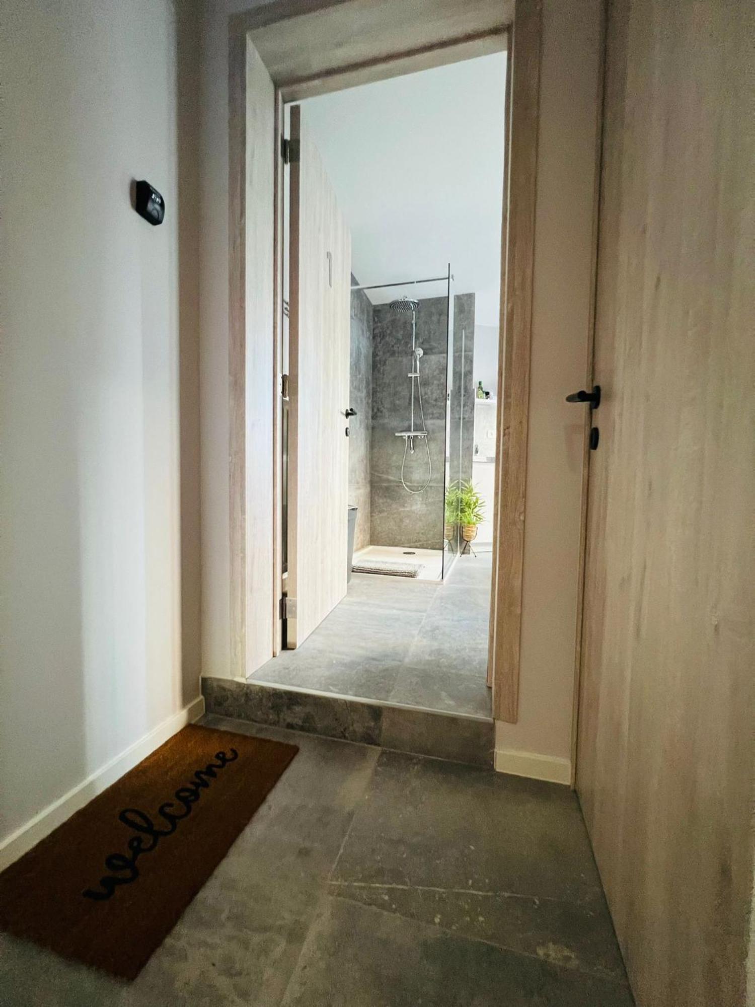 Apartamento Mini Studio Une Personne Lieja Exterior foto